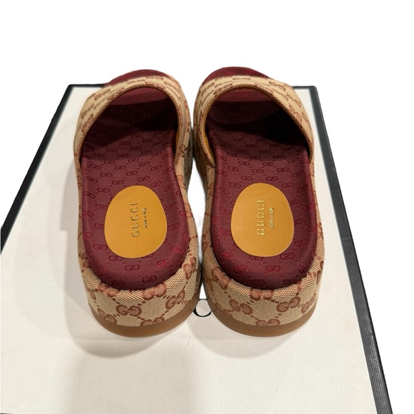 NWT Gucci Women's Beige and Burgundy Platform Mules - Picture 3 of 7